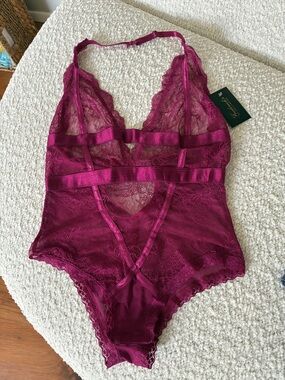 Frederick's of Hollywood Deep Magenta Lace Halter Teddy
